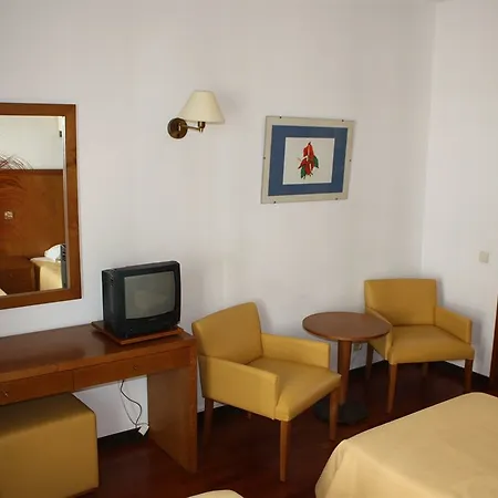 Turisticos Paraiso 3* Funchal (Madeira)
